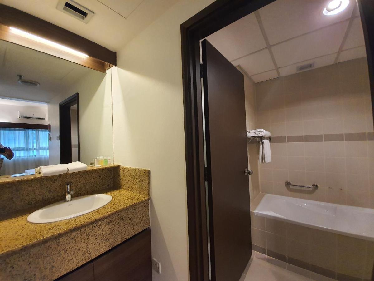 Crown Regency Serviced Suites Kuala Lumpur Eksteriør billede